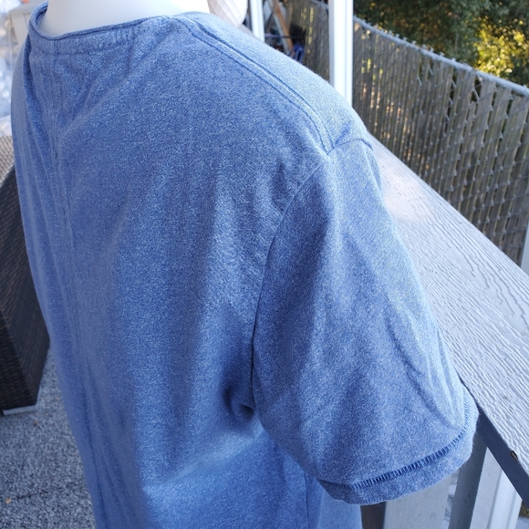 Tommy Hilfiger Top - Picture 6 of 11